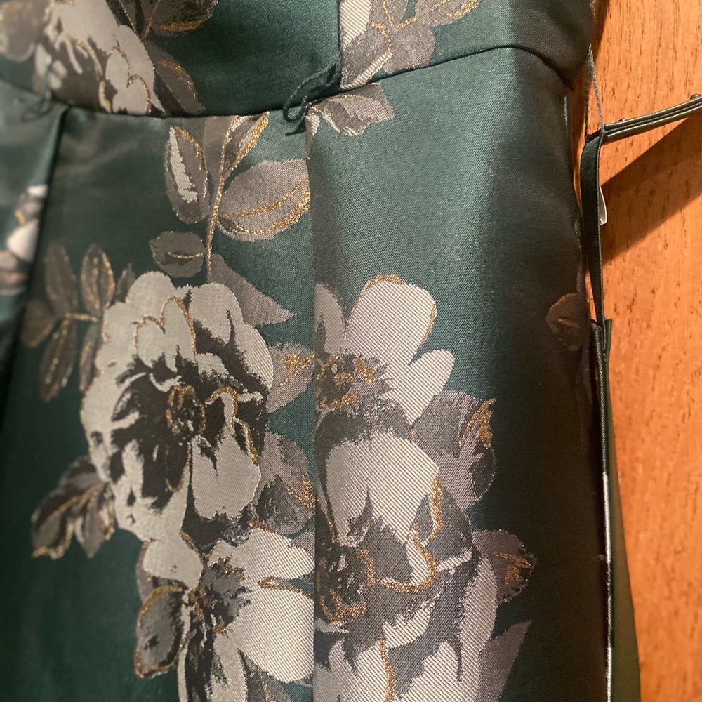 Eliza J dress SIZE 4 - Picture 3 of 4